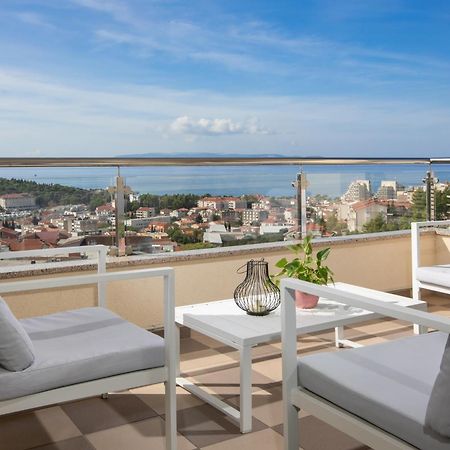 Sea View Apartments Dammi With Free Parking ماكارسكا المظهر الخارجي الصورة