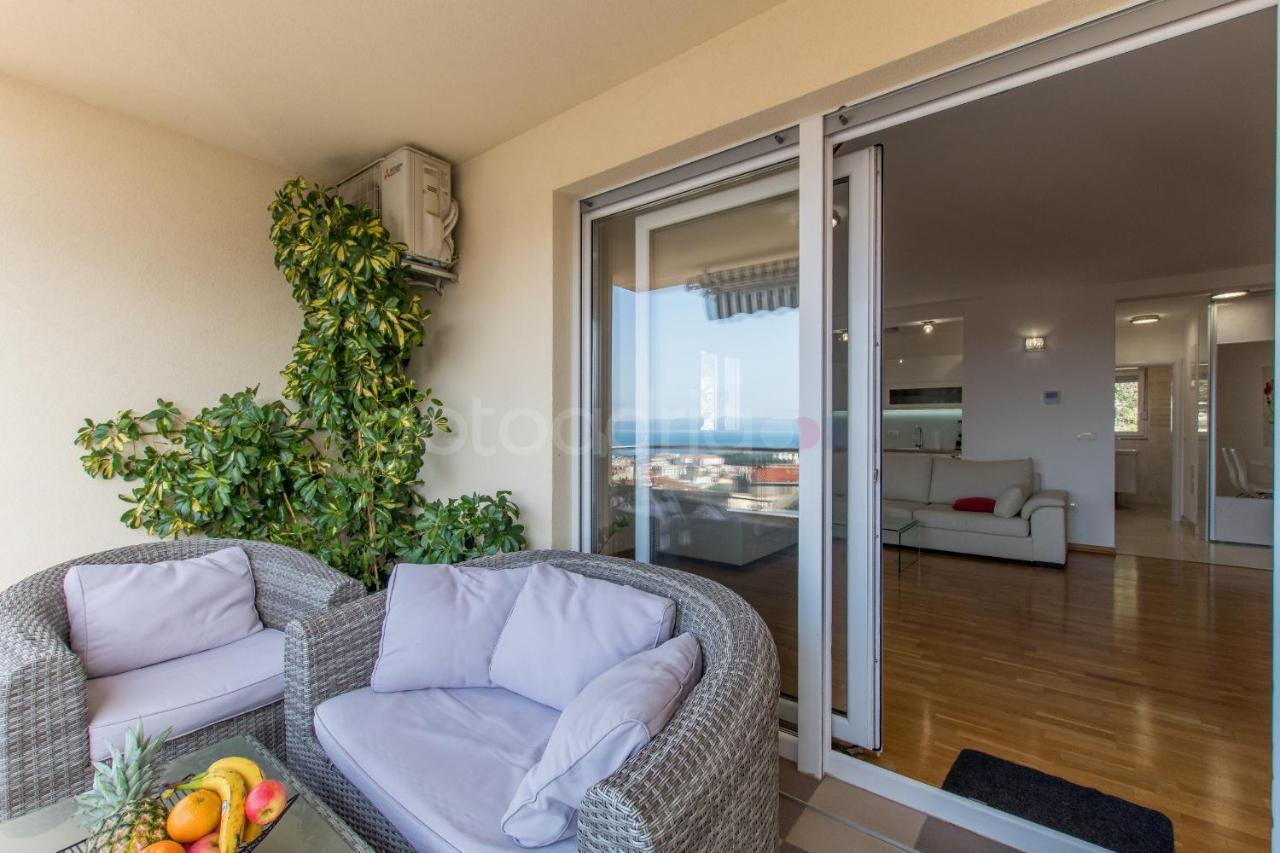 Sea View Apartments Dammi With Free Parking ماكارسكا المظهر الخارجي الصورة