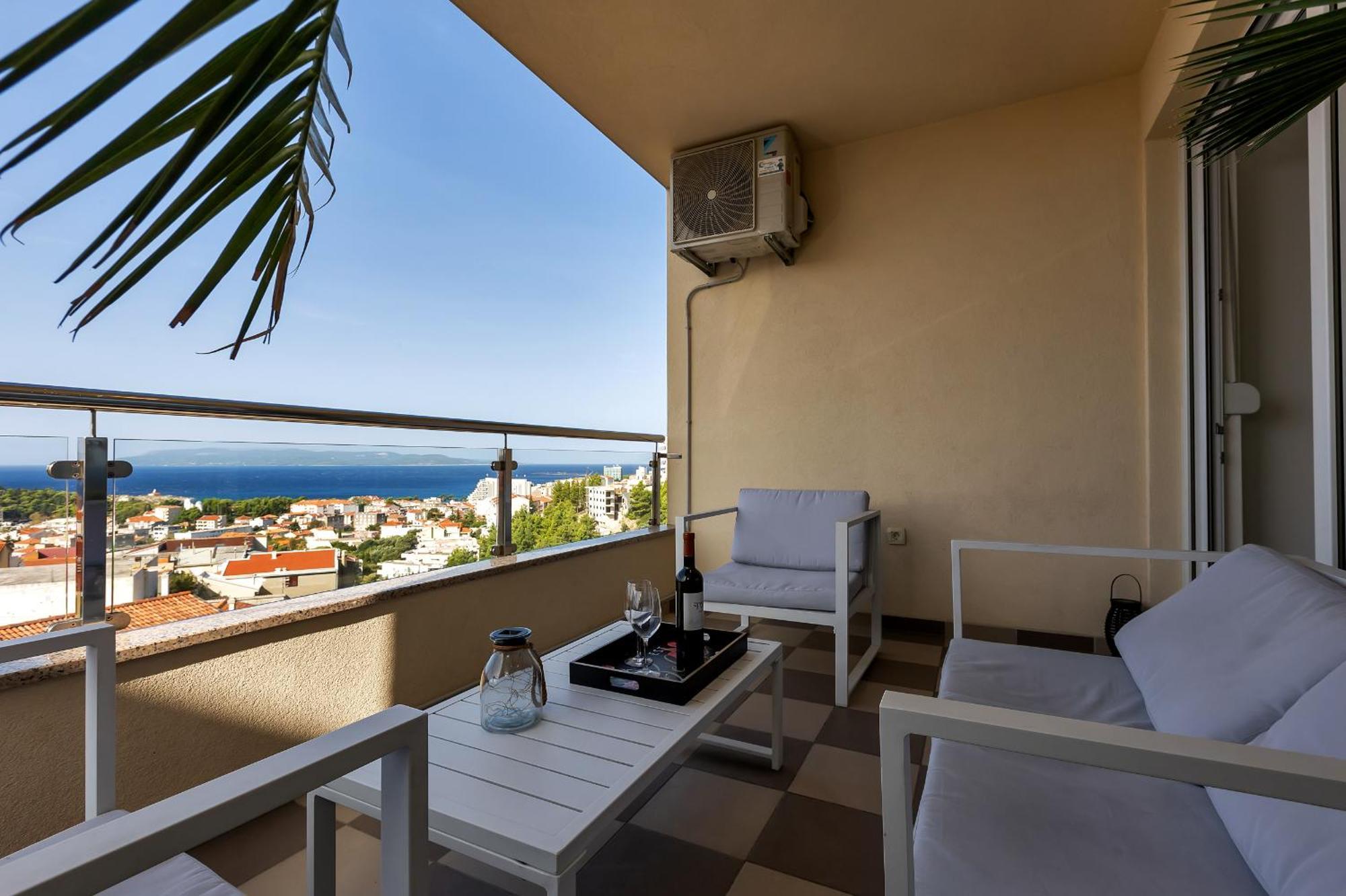 Sea View Apartments Dammi With Free Parking ماكارسكا المظهر الخارجي الصورة
