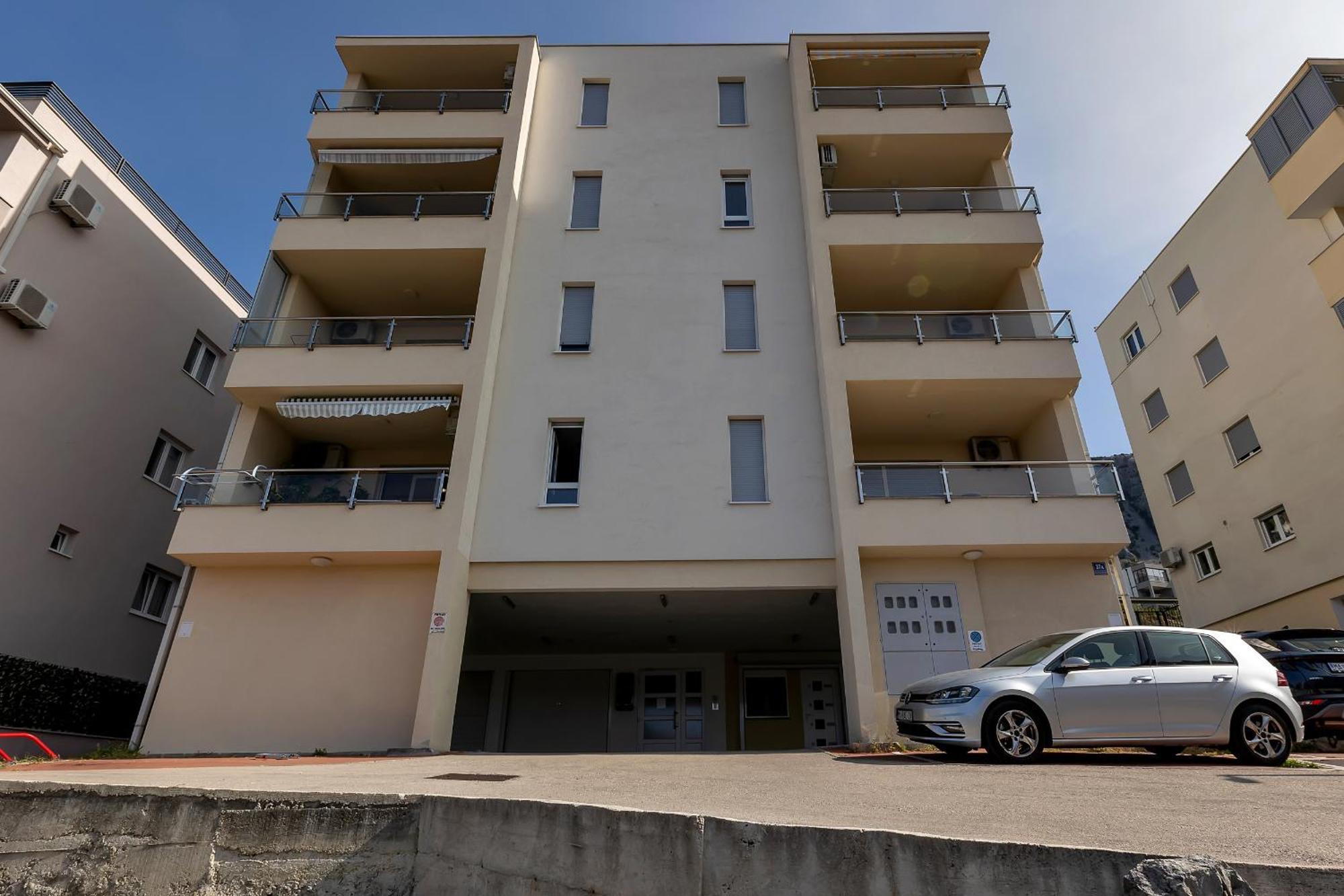 Sea View Apartments Dammi With Free Parking ماكارسكا المظهر الخارجي الصورة