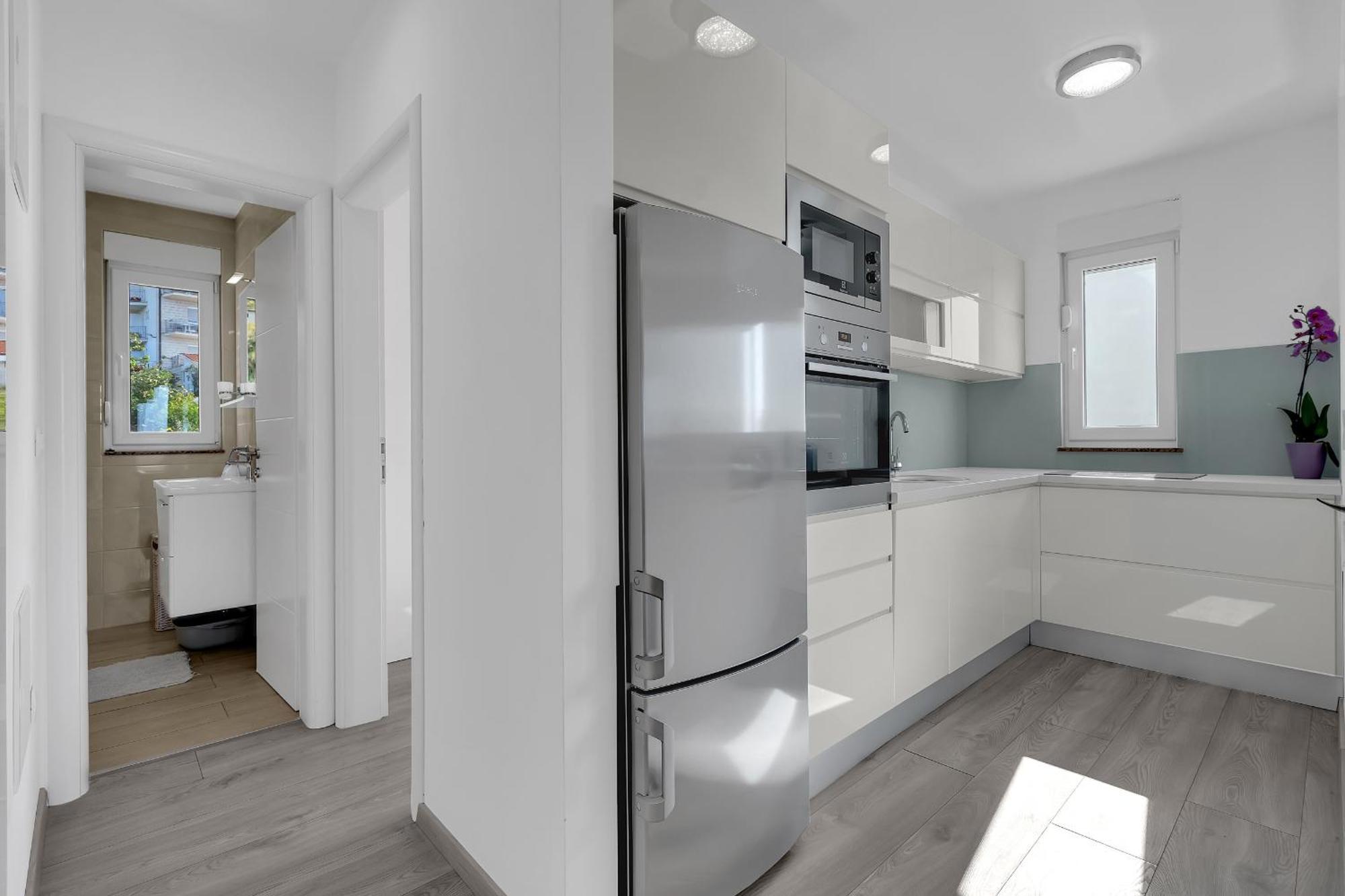Sea View Apartments Dammi With Free Parking ماكارسكا المظهر الخارجي الصورة