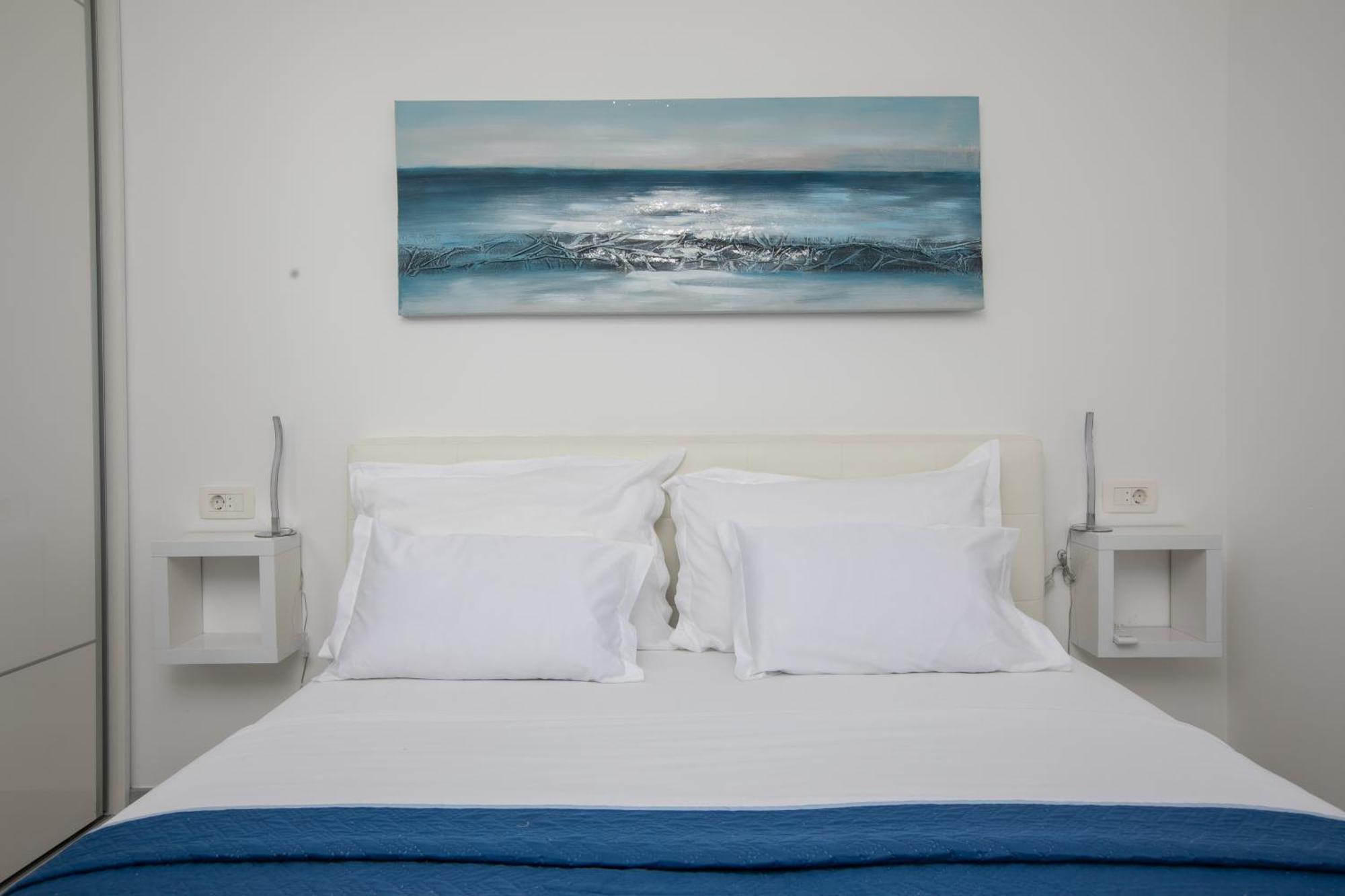 Sea View Apartments Dammi With Free Parking ماكارسكا المظهر الخارجي الصورة