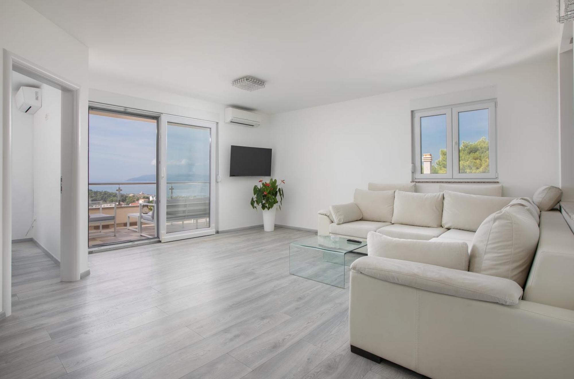 Sea View Apartments Dammi With Free Parking ماكارسكا المظهر الخارجي الصورة